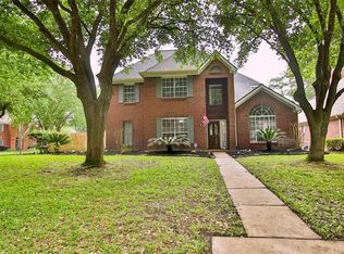 16403 Avenfield Rd, Tomball, TX 77377