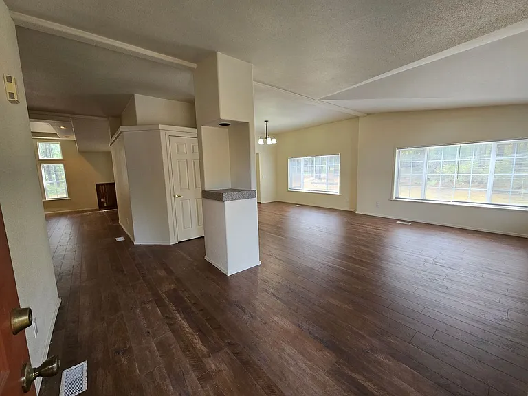 4161 W Foothill Dr #A-C — Photo 9