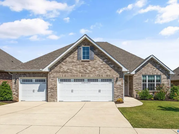 3018 Crystal Creek Dr, Brownsboro, AL 35741