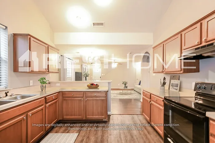 6313 Benavides Dr — Photo 2