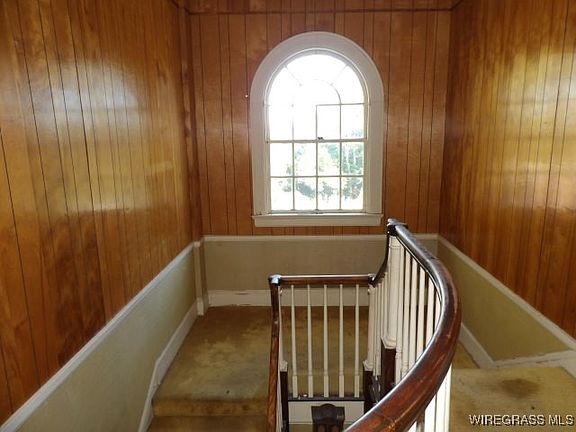 15th image of this home