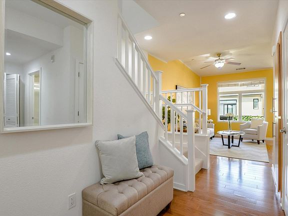 3rd image of 3289 Berryessa St APT 3