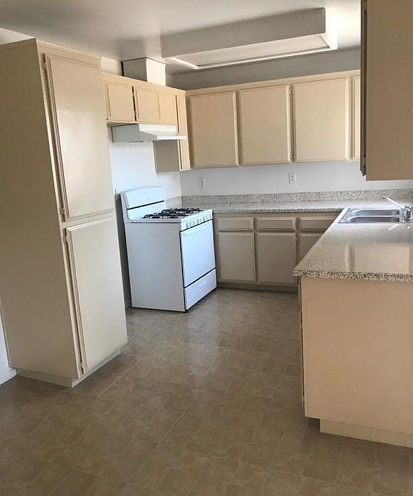 1st image of 8178 Cottonwood Ave APT 2