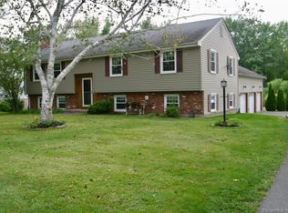 10 Taylor Dr, Portland, CT 06480