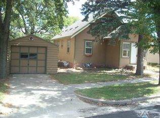 912 State Ave, Dell Rapids, SD 57022