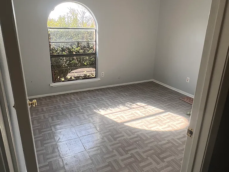 5001 Nash Dr — Photo 11