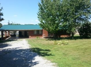 1141 Niles Ferry Rd, Madisonville, TN 37354