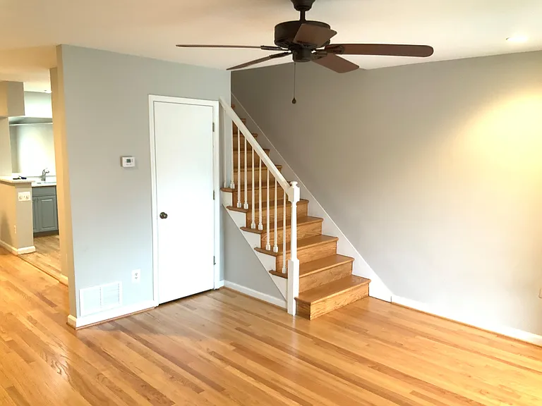 2125 Hawthorne Rd — Photo 9