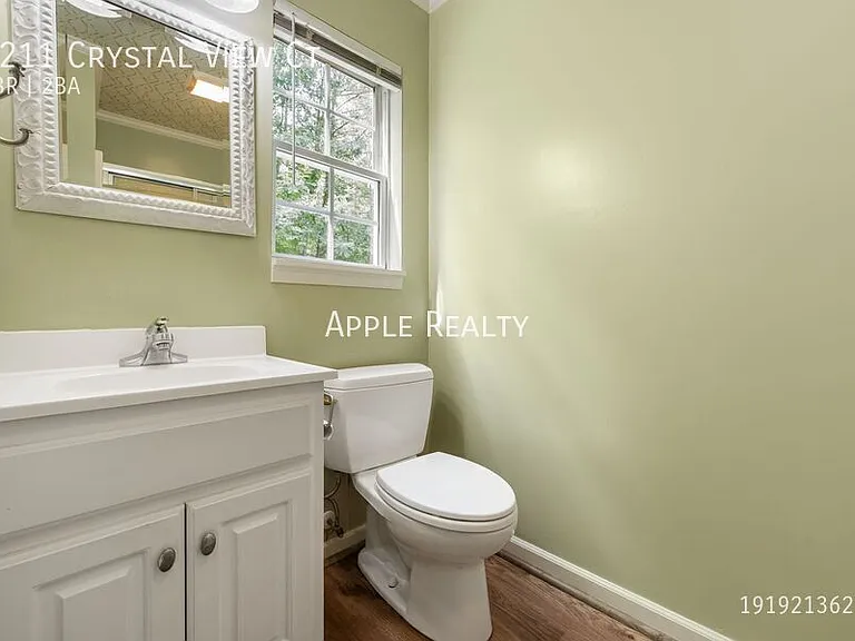 1211 Crystal View Ct — Photo 14
