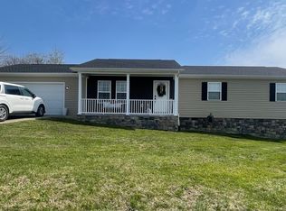 25 Hickory Hill Dr, Corbin, KY 40701