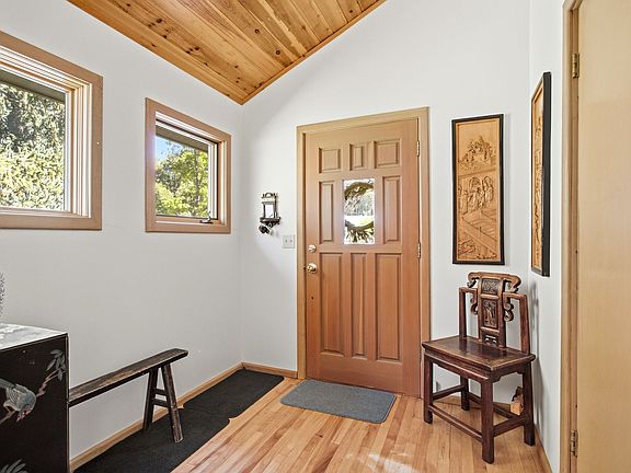 4th image of 6265 E Emigration Canyon Rd