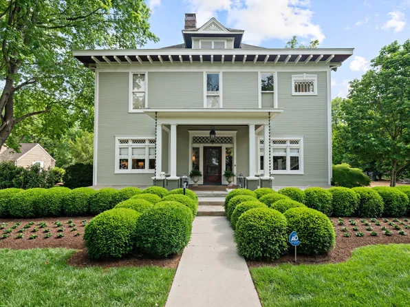 1015 Clifton Ln, Nashville, TN 37204