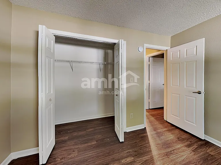 8018 Bitternut Dr — Photo 15