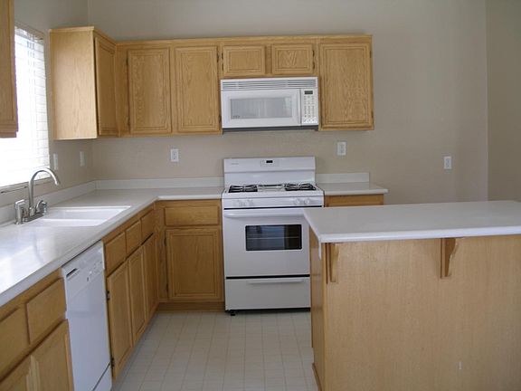 2nd image of 126 Ibiza Ln