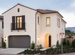 118 Viano, Irvine, CA 92602