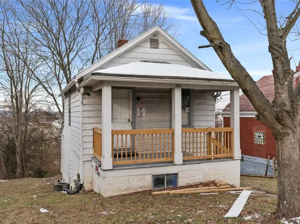 807 Toman Ave, Clairton, PA 15025