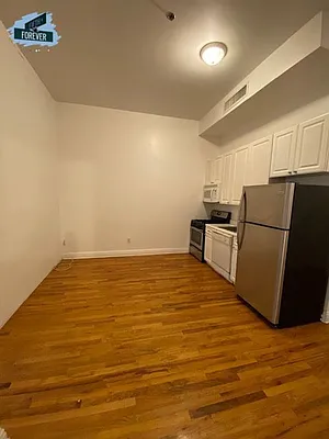 Rented by Fifth & Forever LLC | media 48