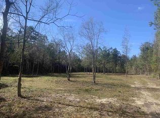 Champion Oaks Cir, Havana, FL 32333