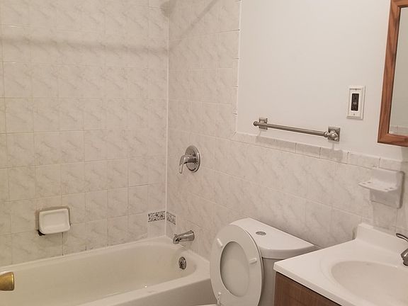 4th image of 3349 Olinville Ave APT 1