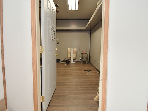 4th image of 6110 E Edgewood Ave