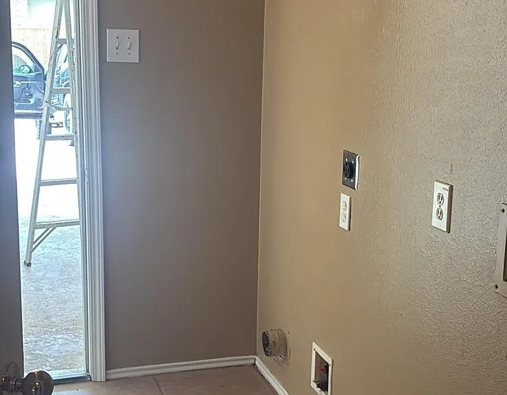 8910 Tarpon Springs Ln — Photo 14
