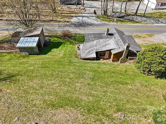 3rd image of 719 Camp Branch Rd