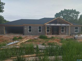193 Aurora Dr, Huntsville, AL 35811