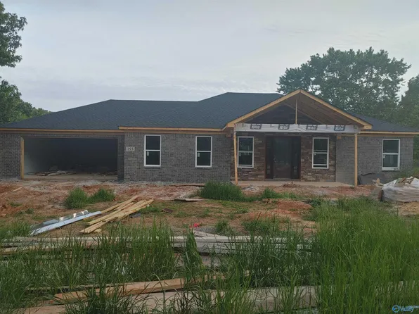 193 Aurora Dr, Huntsville, AL 35811