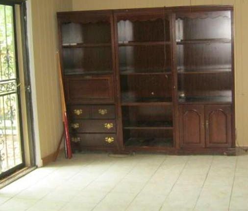 5th image of 4733 Owen Ave