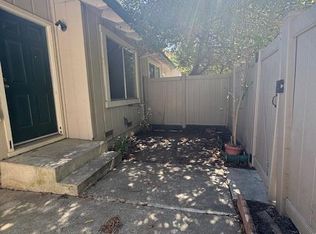 1084 Civic Center Dr, Rohnert Park, CA 94928