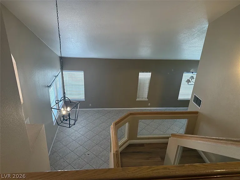 1151 Sleetridge Dr — Photo 13