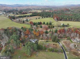 656 Back Draft Rd, Green Bank, WV 24944