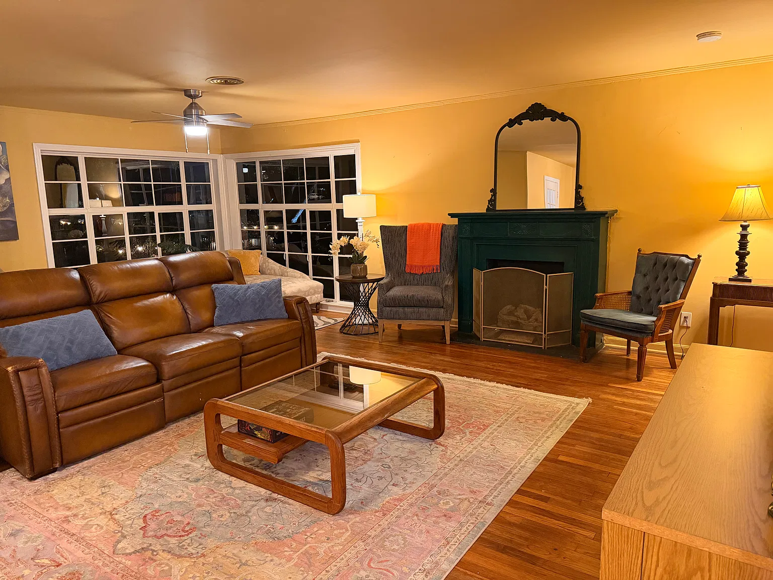 3 bed, 1500 sqft, $2,595 — Photo 2