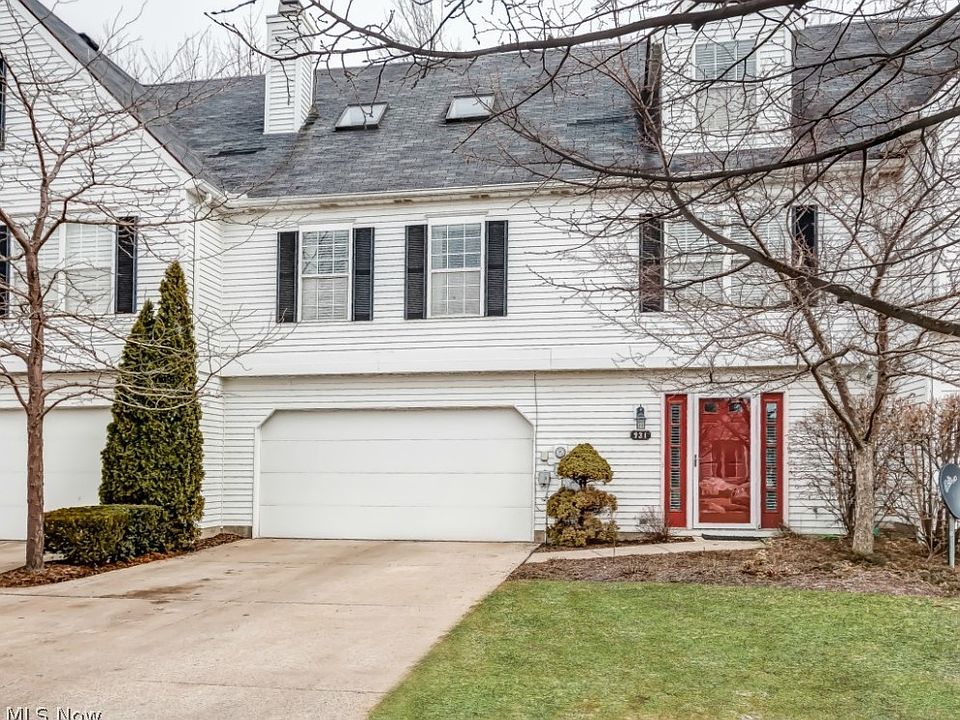 1st image of 931 Bristol Ln #26