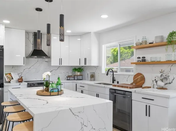 5232 Liwai St, Honolulu, HI 96821