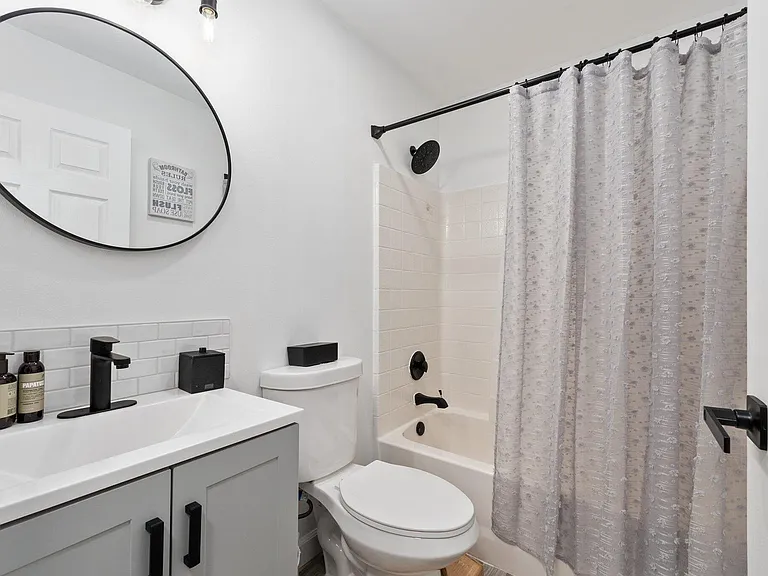 5789 NW Belwood Cir — Photo 18