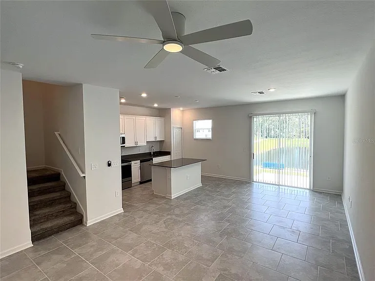 7501 Stone Creek Trl — Photo 6