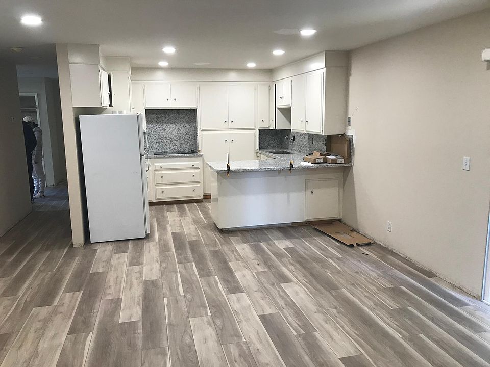 2nd image of 710 Muir Dr