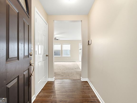 3rd image of 3617 Roseman Lndg