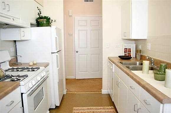 1st image of 1001 N Compton Ave #82-F