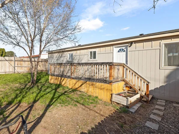 830 Grosscup Blvd Trailer 2, West Richland, WA 99353