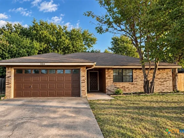 904 Hackberry St, Copperas Cove, TX 76522