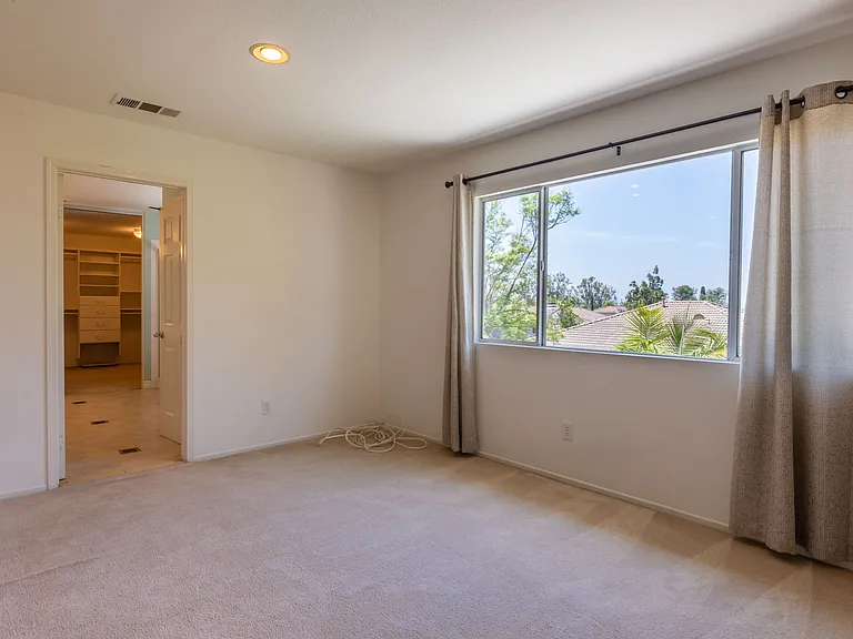 14 Monument Pl — Photo 59