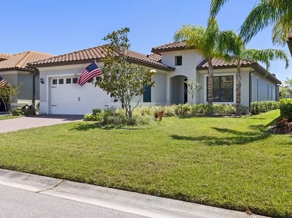 2113 6th St E, Palmetto, FL 34221