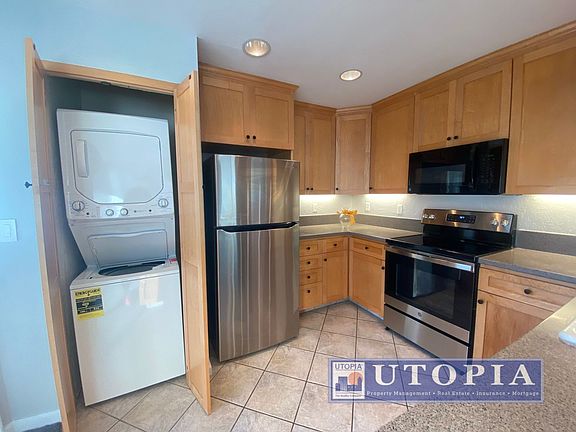 4th image of 850 Park Ave APT 3C