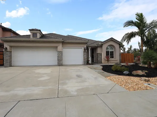 3943 Payton Ln, Tracy, CA 95377