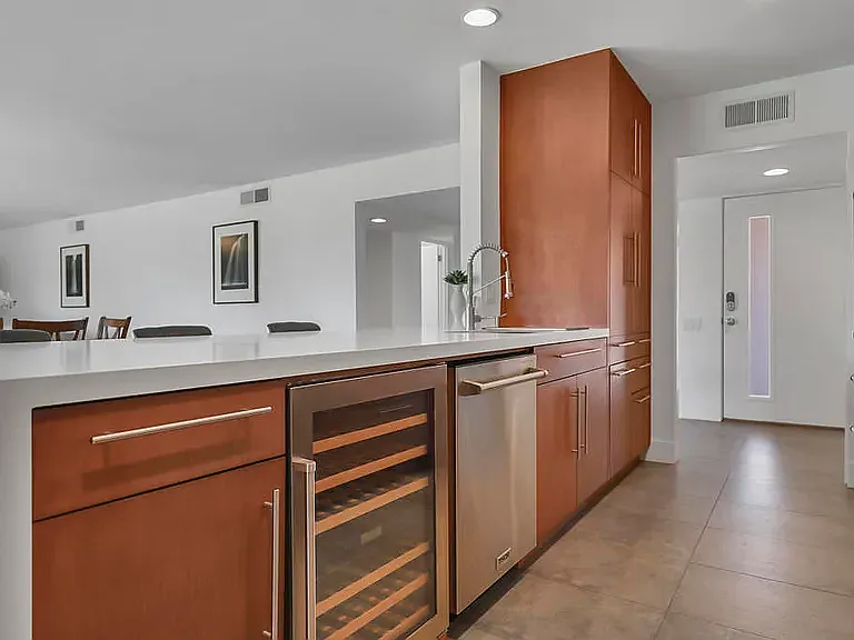 42475 Adams St — Photo 3