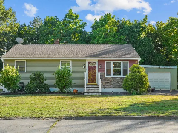 41 Alder Drive, Nashua, NH 03060