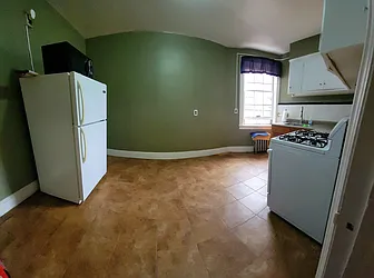 Rented by Metro Park Realty Inc