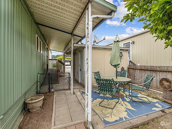 4th image of 10706 61st Street E #106